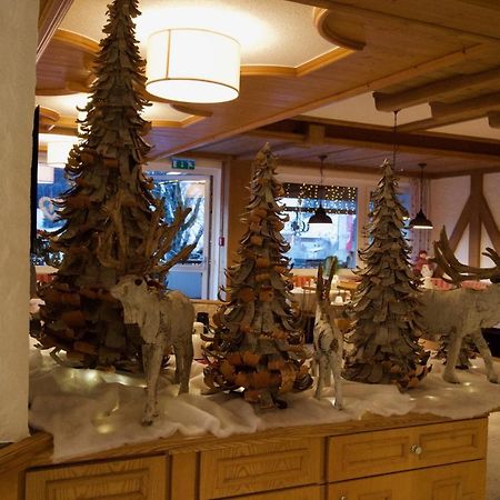 Garni Hotel Wildanger Zöblen エクステリア 写真