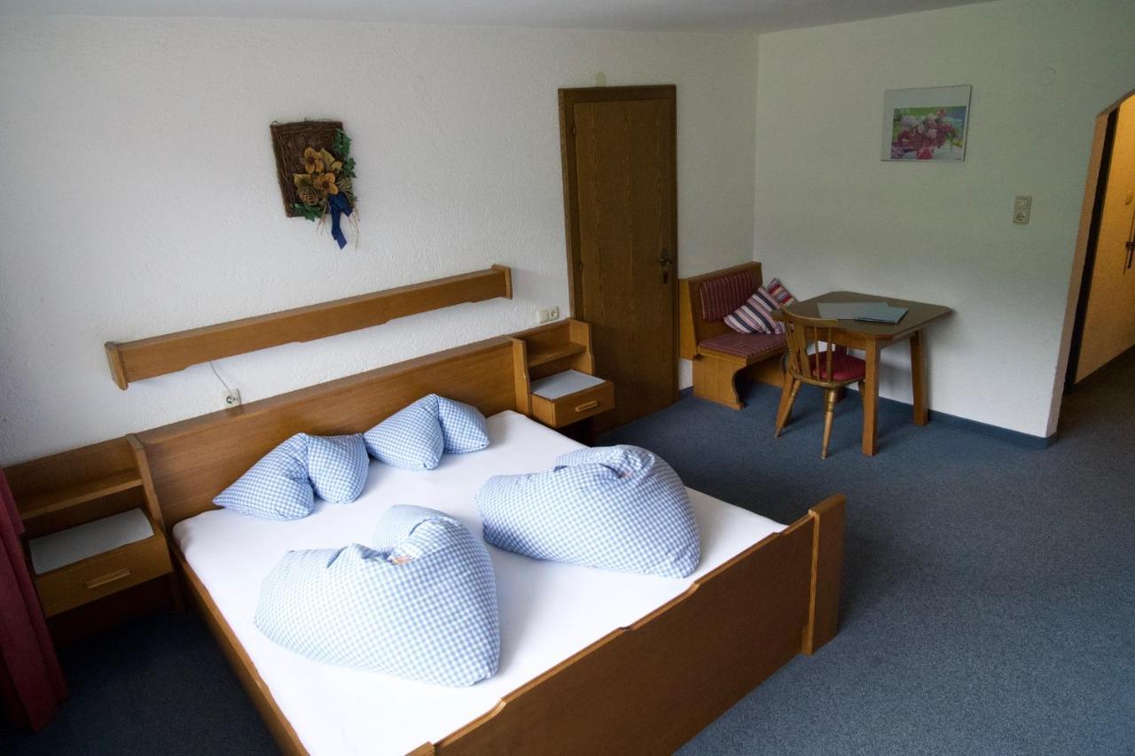 Garni Hotel Wildanger Zöblen エクステリア 写真